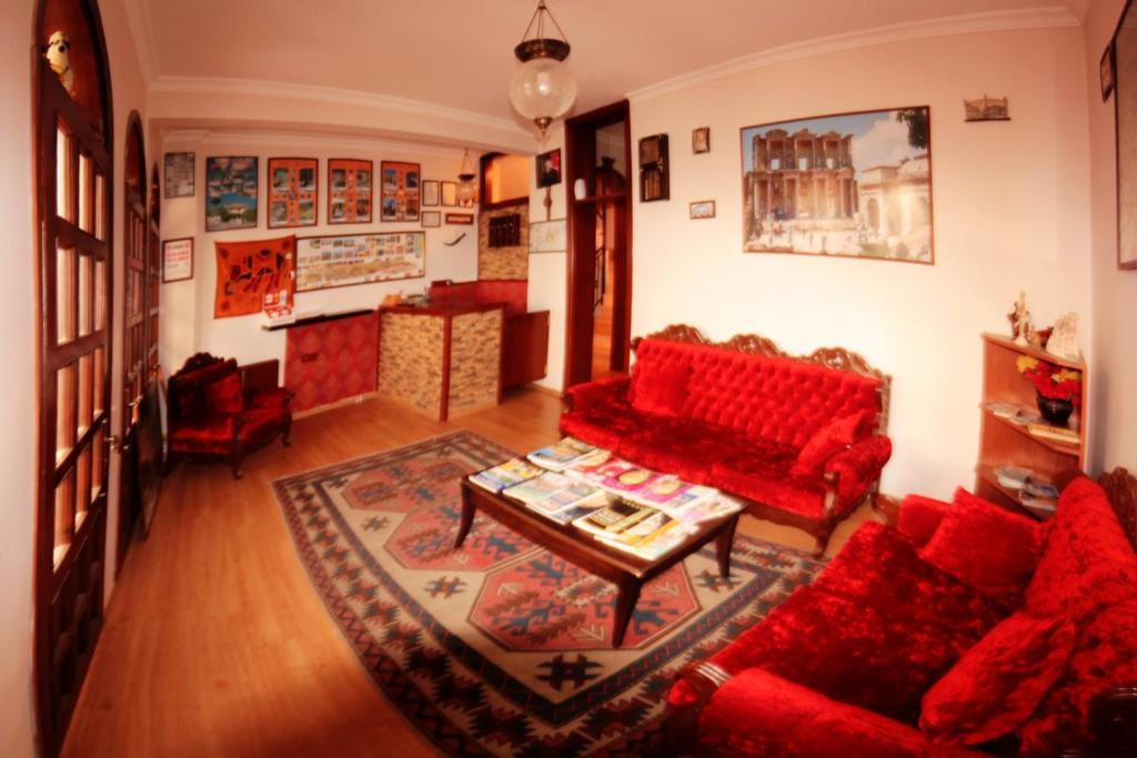 Boomerang Guest House Selçuk Buitenkant foto